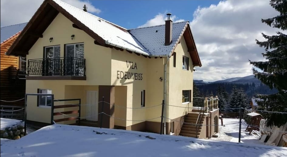 Cazare in Paltinis - VILA EDELWEISS - Paltinis Cazare in Paltinis - VILA EDELWEISS - Paltinis