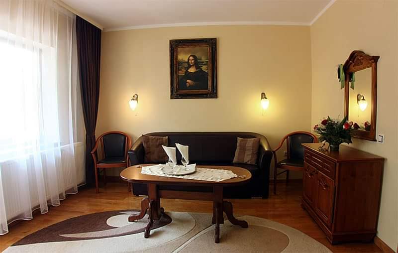 Cazare in Paltinis - PENSIUNEA CURMATURA STEZII - Valea Stezii Cazare in Paltinis - PENSIUNEA CURMATURA STEZII - Valea Stezii