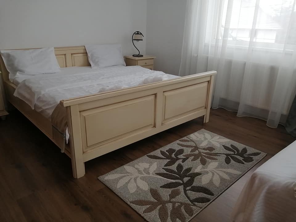 Cazare in Paltinis - PENSIUNEA KAROLA - Paltinis Cazare in Paltinis - PENSIUNEA KAROLA - Paltinis