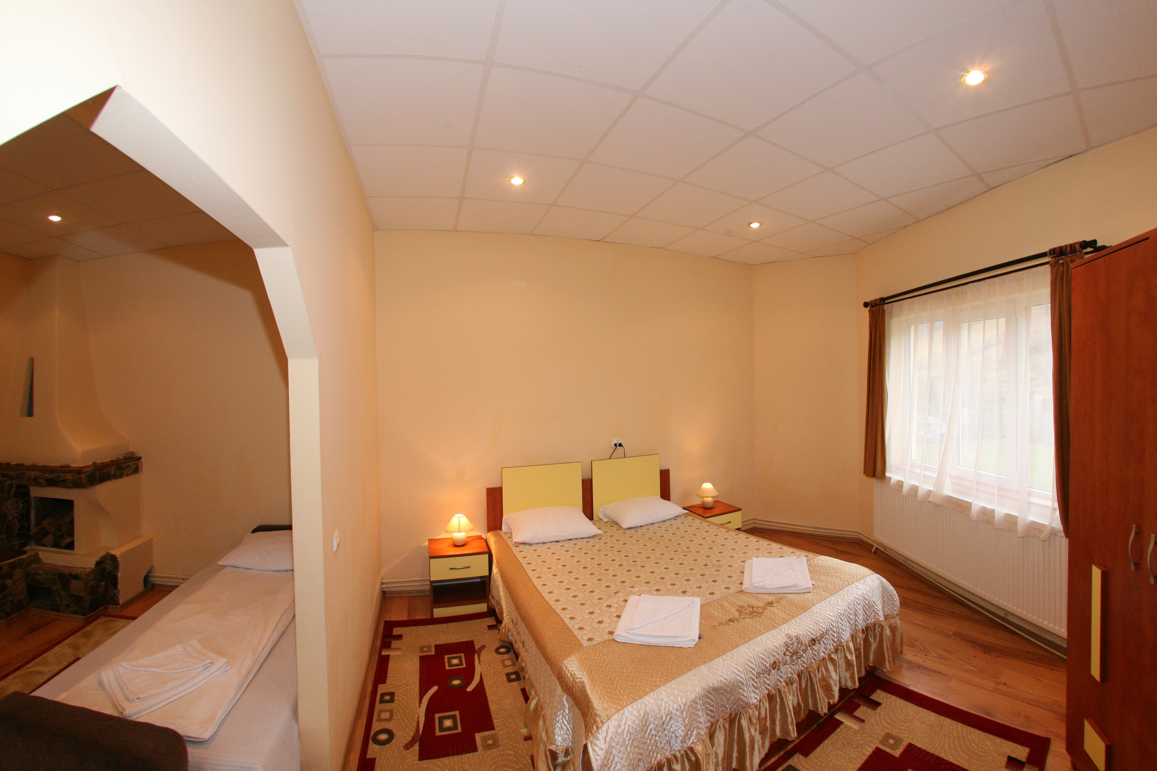 Cazare in Paltinis - PENSIUNEA ALPIN - Valea Stezii Cazare in Paltinis - PENSIUNEA ALPIN - Valea Stezii