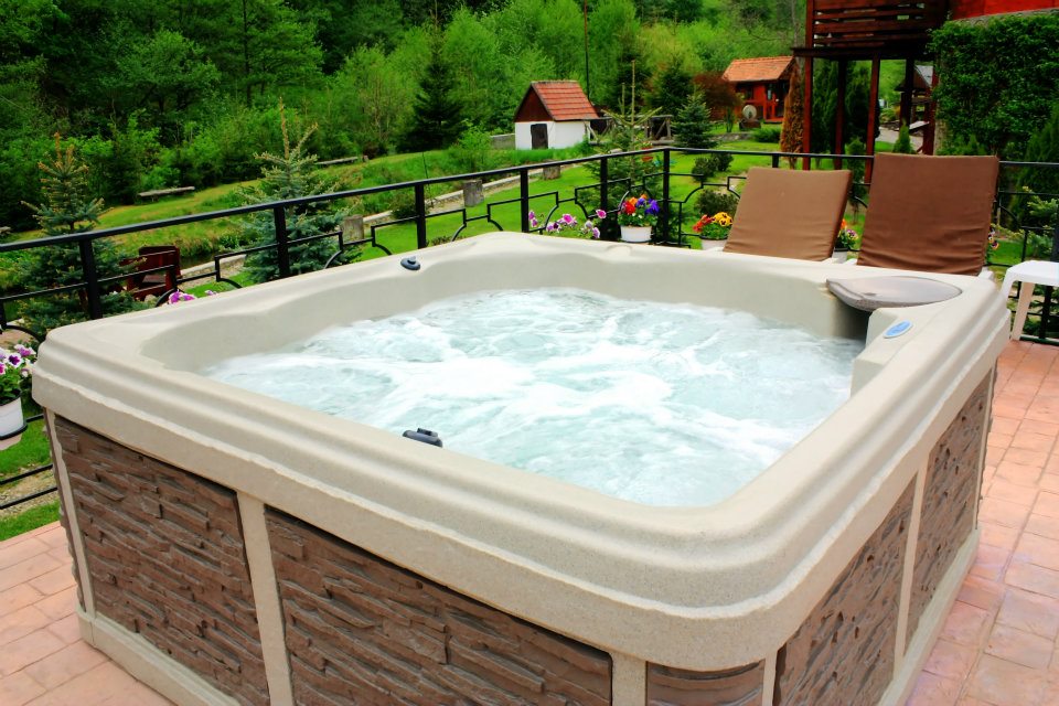 Cazare in Paltinis - PENSIUNEA MAI - Valea Stezii Cazare in Paltinis - PENSIUNEA MAI - Valea Stezii